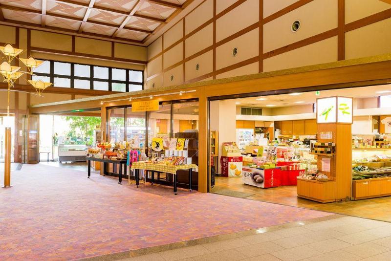 雄琴温泉　里湯昔話　雄山荘 旅館 大津市