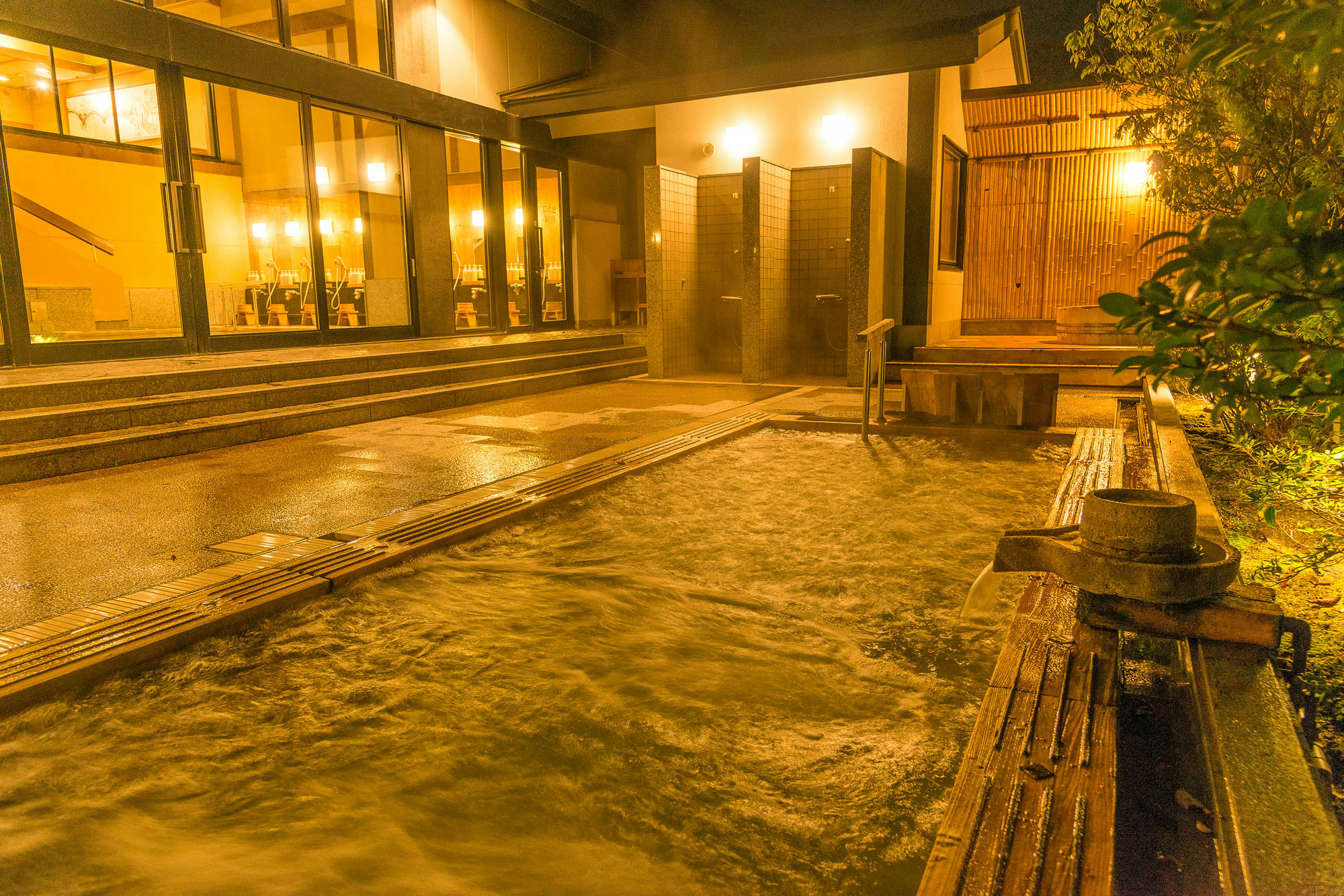 旅館 雄琴温泉　里湯昔話　雄山荘 4*